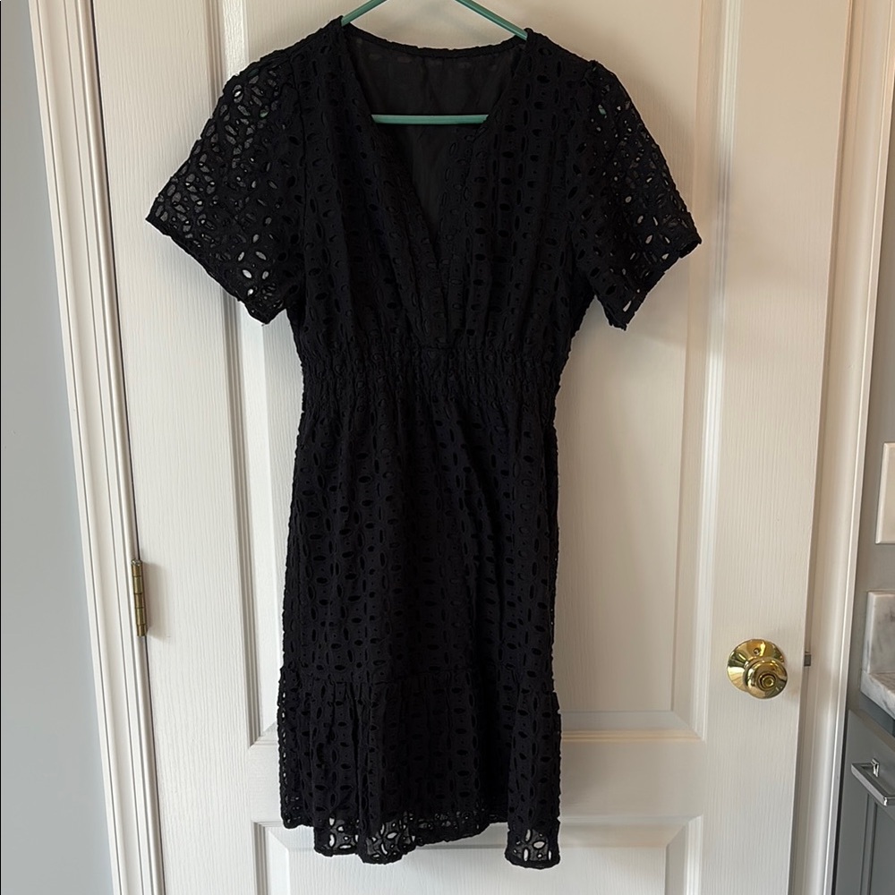 Chicwish Black islet V-Neck Mini Sundress